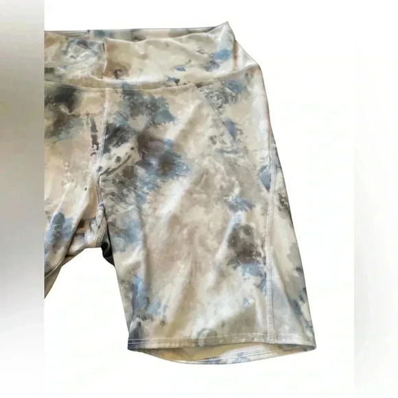 Soma Wknd 360 Tie Dye Cloud Biker Shorts Size XL - Picture 2 of 7